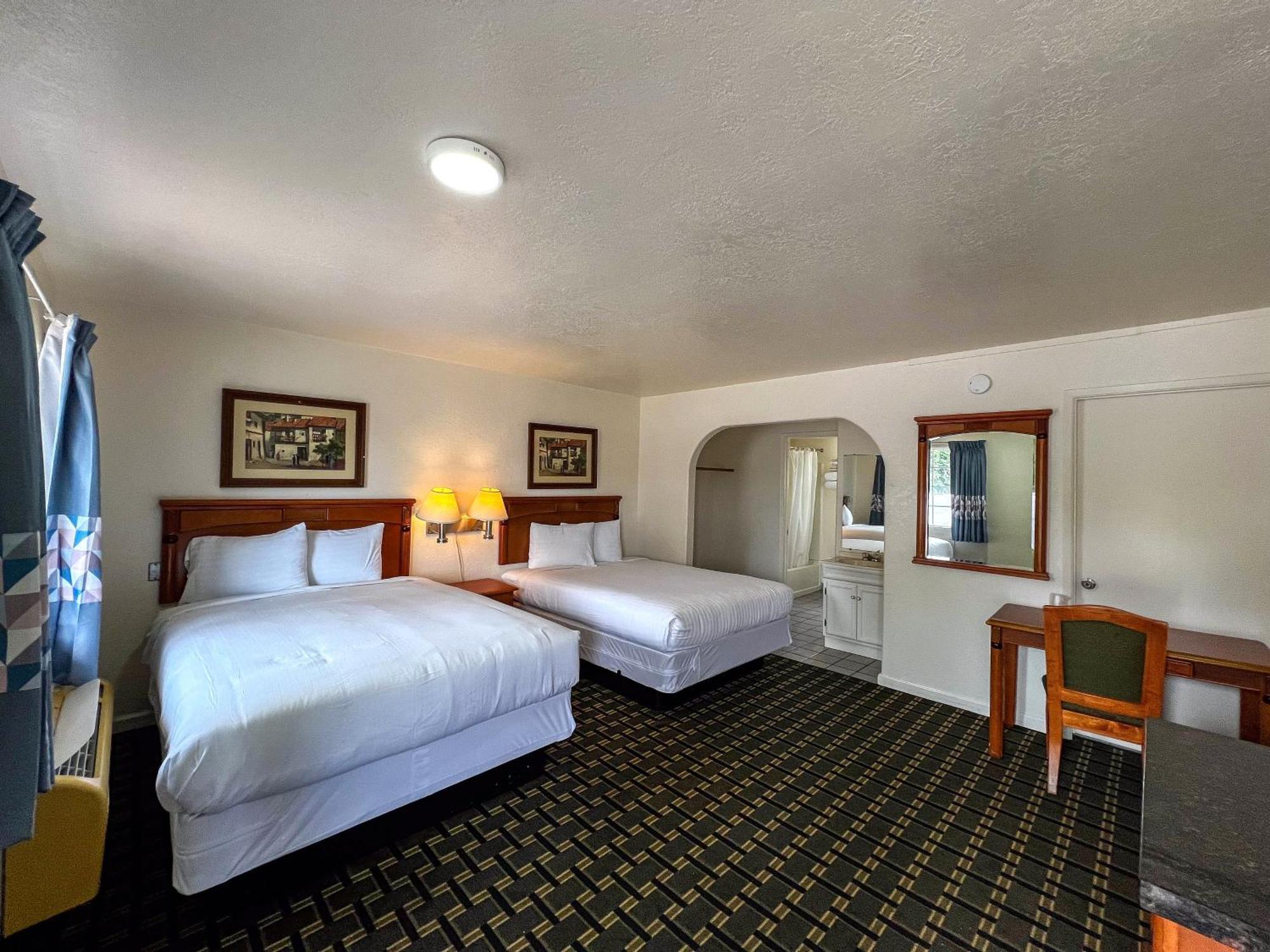 Deluxe Inn Hayward Luaran gambar